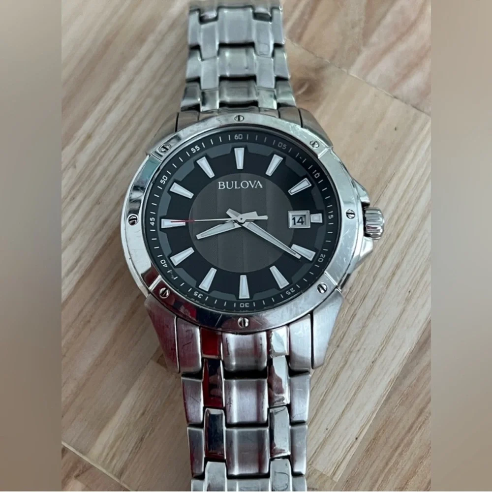 Bulova Vintage Men's Watch Black Dial Stainless Bracelet Date Window New Battery